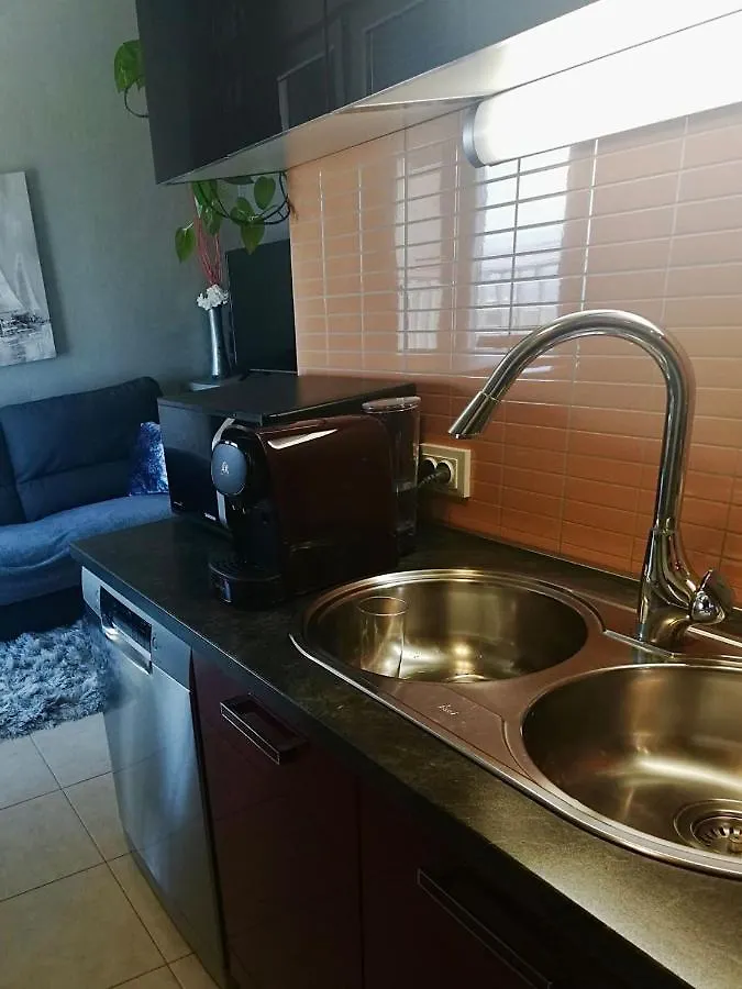 Alnea Apartment Split 0*,